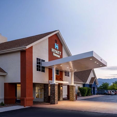 Hyatt House Colorado Springs Airport Hotel Exterior photo